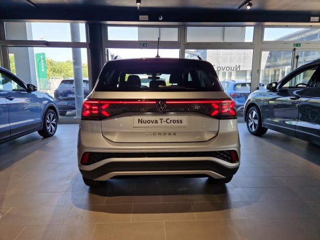 Volkswagen T-Cross T-Cross 1.0 tsi R-Line 115cv - Foto 4