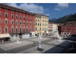 Appartamento in vendita a Carrara 380 mq  Rif: 1322466