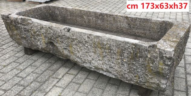 Antiche vasche mangiatoie abbeveratoi di pietra - Foto 8