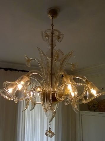 Lampadario vetro Murano tutto oro a 6 luci