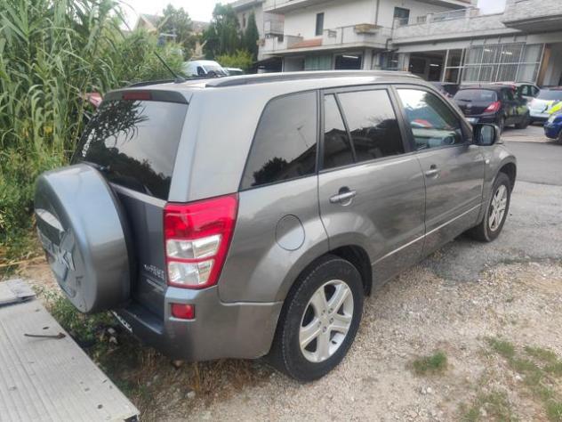 SUZUKI Grand Vitara 1.9 DDiS 5 porte Executive rif. 23840992 - Foto 4