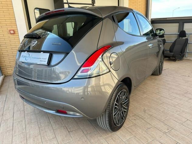 Lancia Ypsilon 1.0 FireFly 5 porte S&S Hybrid Gold - Foto 4