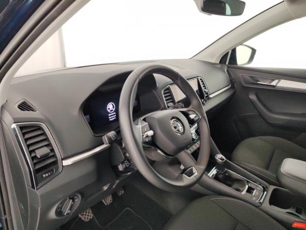 Škoda Kamiq 1.0 TSI 110cv Executive - Foto 8