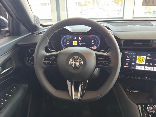 Alfa Romeo Junior Ibrida 1.2 136CV Hybrid eDCT6 ibrida - Foto 8