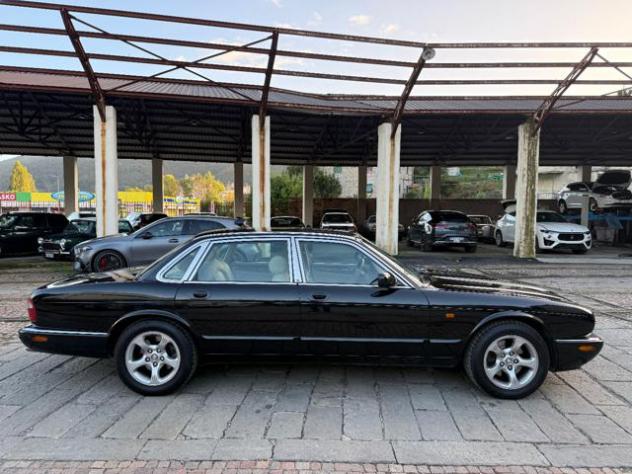 JAGUAR XJ 3.2 cat Executive ISCRITTA ASI rif. 22934907 - Foto 4