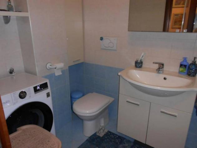 Immobile in asta di 142 m² con più di 5 locali e box auto doppio in vendita a San Giorgio Su Legnano - Foto 2