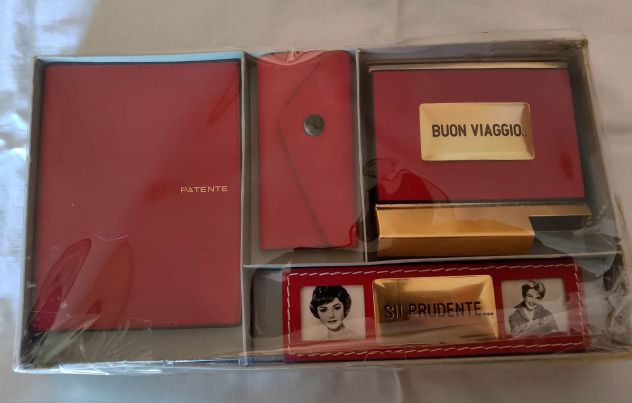 Kit composto 4 pezzi per auto d'epoca 50/60/70 - nuovo