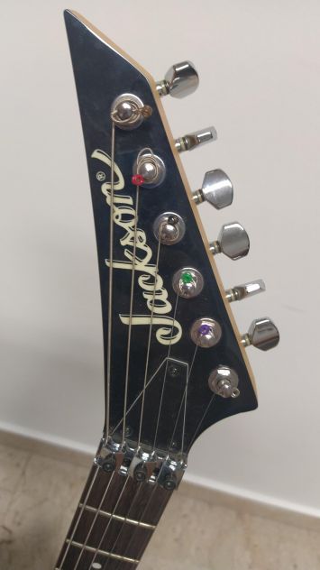 Vendo chitarra elettrica Jackson - Foto 2