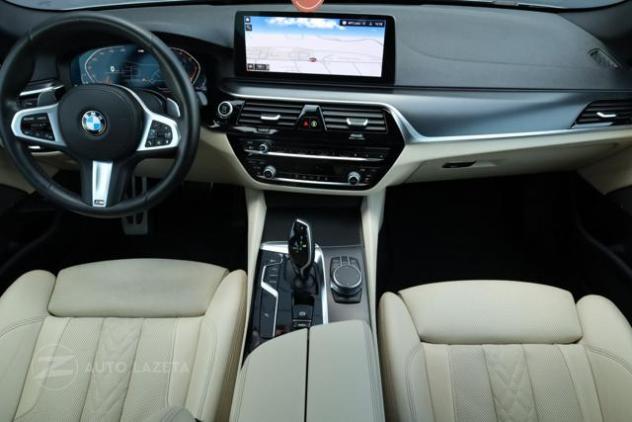 BMW 518 520d 48V xDrive Touring Msport 4x4 M sport rif. 23722471 - Foto 7
