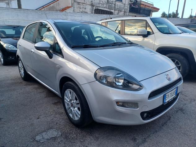 Fiat Punto 1.2 8V 5 porte Lounge EURO 6 - Foto 2
