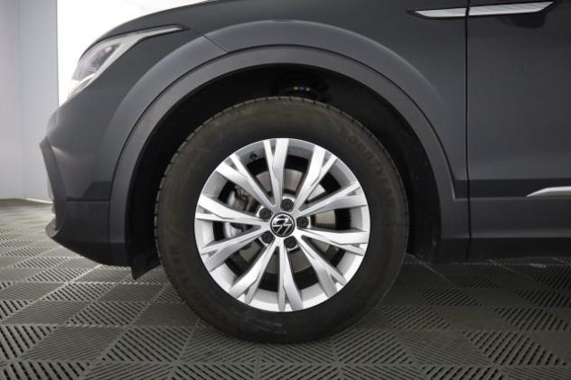 VOLKSWAGEN Tiguan Tiguan 2.0 TDI 150 CV SCR DSG Life rif. 23998730 - Foto 8