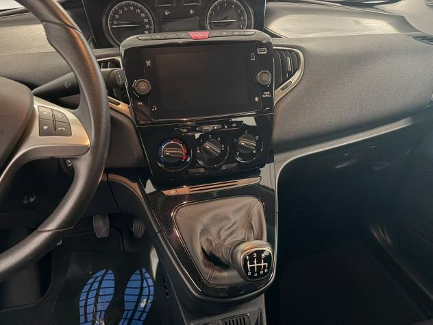 Lancia Ypsilon 1.0 FireFly 70cv S&S Hybrid GOLD - Foto 8