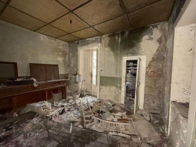 VILLA di 7 vani e di 200 mq (MESSINA) rif. 3VS18007 - Foto 2