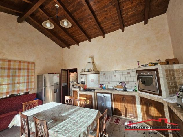 Gallina - Appartamento in villa con veranda, giardino, angolo barbecue e p.auto - Foto 2