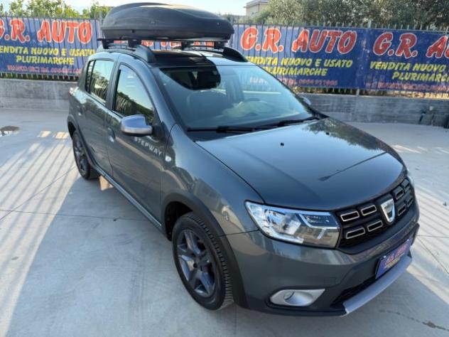 DACIA Sandero 1.5 dCi Serie Speciale Brave 2017 rif. 23952587 - Foto 4