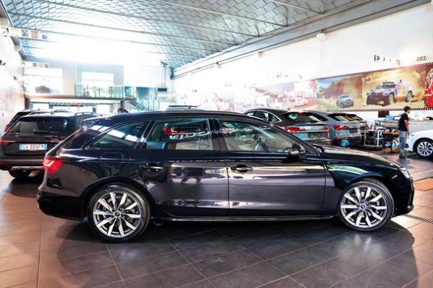 AUDI A4 30 TDI Avant S-Tronic S-Line rif. 23887357 - Foto 10