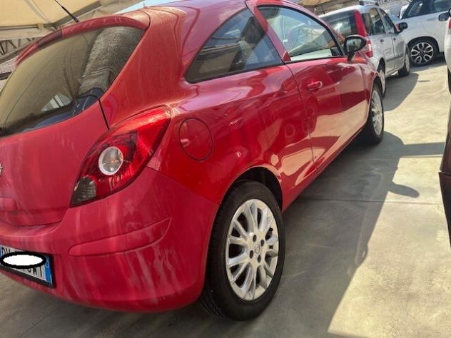 OPEL CORSA 1,3 MJ - Foto 4