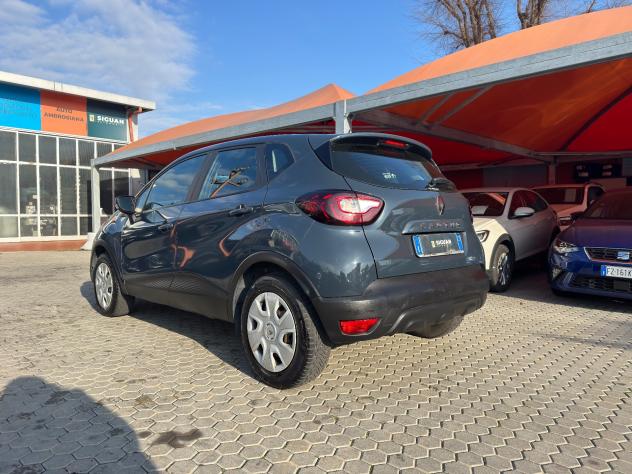 Renault Captur ADATTA A NEOPATENTATI 0.9 TCE GPL - Foto 7