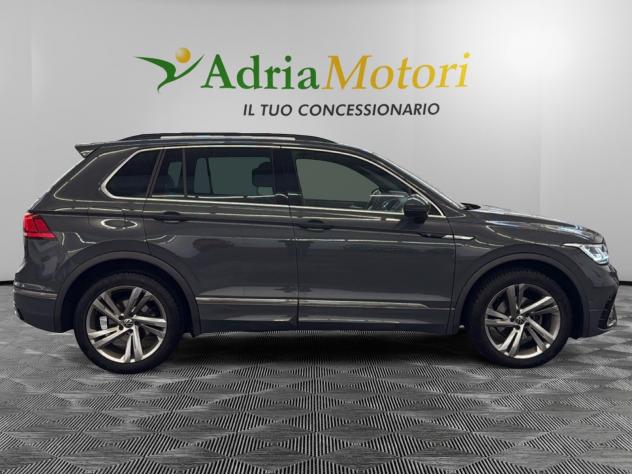 Volkswagen Tiguan 2.0 TDI SCR 110KWR-Line DSG - Foto 6