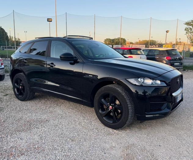 Jaguar F-Pace 2.0 D 180 CV AWD aut. R-Sport - Foto 4