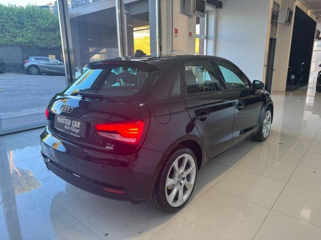 AUDI - A1 - 1.4 TDI ultra - Foto 4