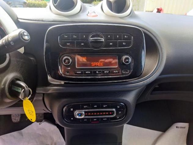 SMART ForTwo 1.0cc 71cv BLUETOOTH CRUISE CLIMA AUTO rif. 20503802 - Foto 10
