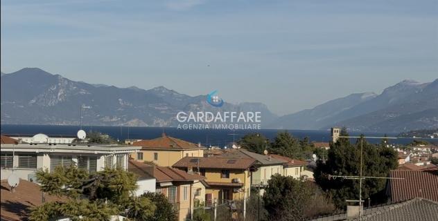Attico quadrilocale con terrazza vista lago panoramica! - Foto 6