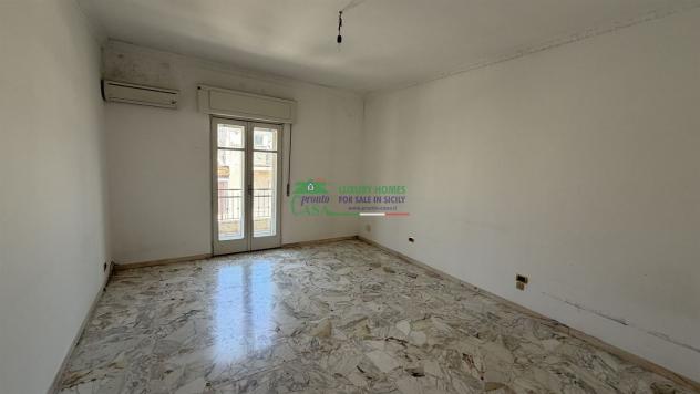 Rif. 9842 - Ampio appartamento da ristrutturare 'zona Bellarmino', Ragusa - Foto 9