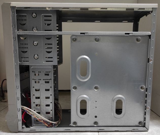 Case Cabinet Middle tower - Foto 4