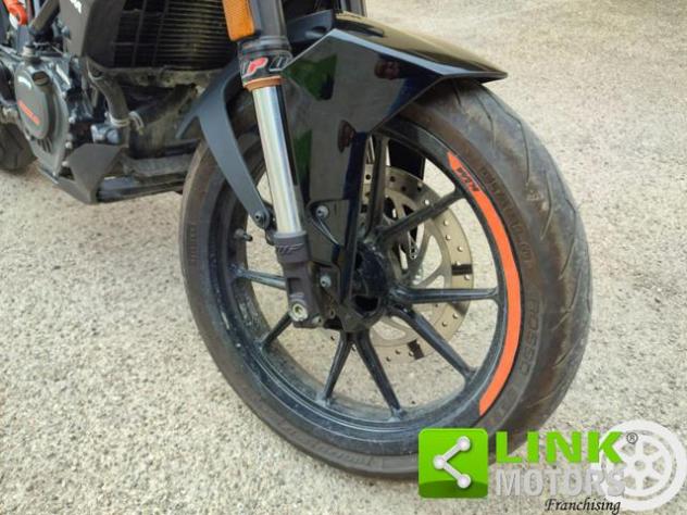 KTM 125 Duke DUKE rif. 23218379 - Foto 10