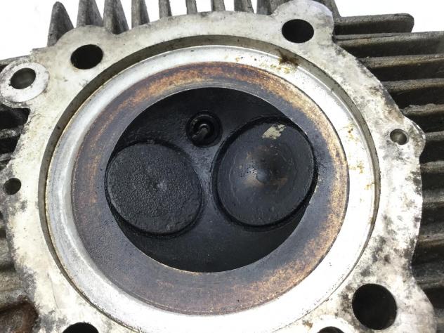 DUCATI MONSTER 600 TESTA TESTATA ANTERIORE NO ALBERO A CAMME NO BILANCERI 1999 - Foto 10