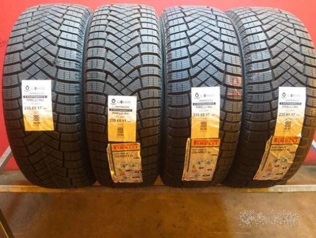 4 gomme 235 65 17 pirelli inv a4347