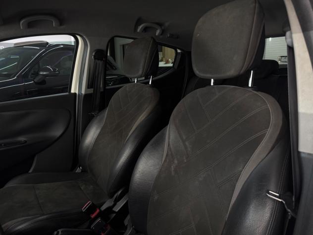 Lancia Ypsilon 1.2 GPL Ecochic Platinum Iper Full - Foto 7