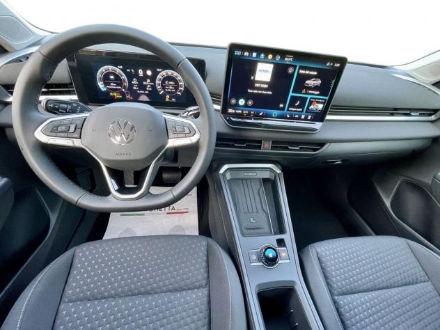 Volkswagen T-Roc 1.5 etsi Life 150cv dsg - KM0 - Foto 8