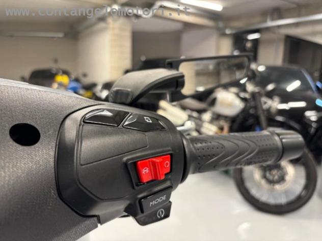 PIAGGIO Beverly 400 S HPE rif. 24101519 - Foto 5