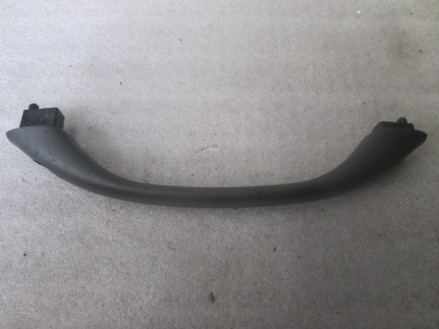 2108101351 MANIGLIA APPIGLIO ANTERIORE SINISTRA MERCEDES CLASSE E W210 E 430 SW 4.3 B 205KW AUT 5P (1997) RICAMBIO USATO 713123-104