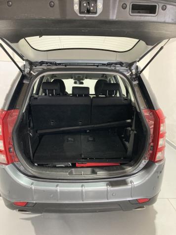 Mahindra XUV500 W6 FWD (4x2) - Foto 5