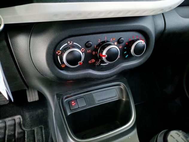 Renault Twingo 1.0 65CV S&S LIFE - LED CLIMA R&GO CONNECT - Foto 9