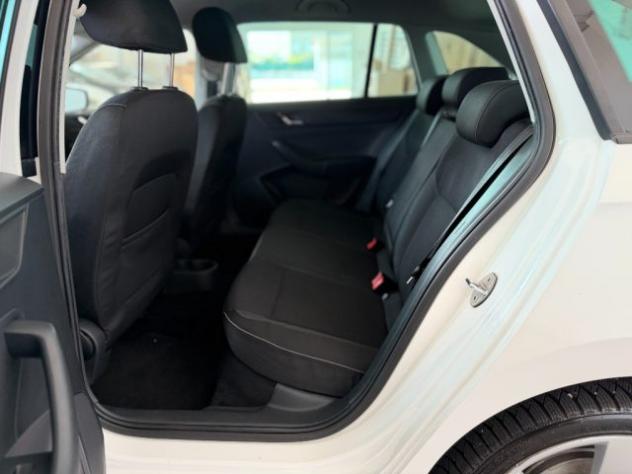 SKODA Rapid Spaceback 1.6 TDI CR 105 CV Ambition GANCIO TRAINO rif. 23945172 - Foto 9
