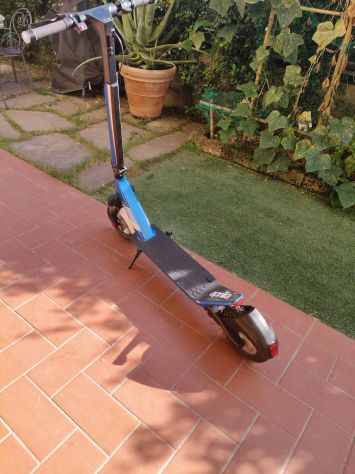 Monopattino elettrico 33km Soltanto Aprilia Tuareg - Foto 4