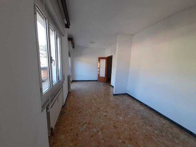 Appartamento in vendita a Carrara 125 mq Rif: 1400470