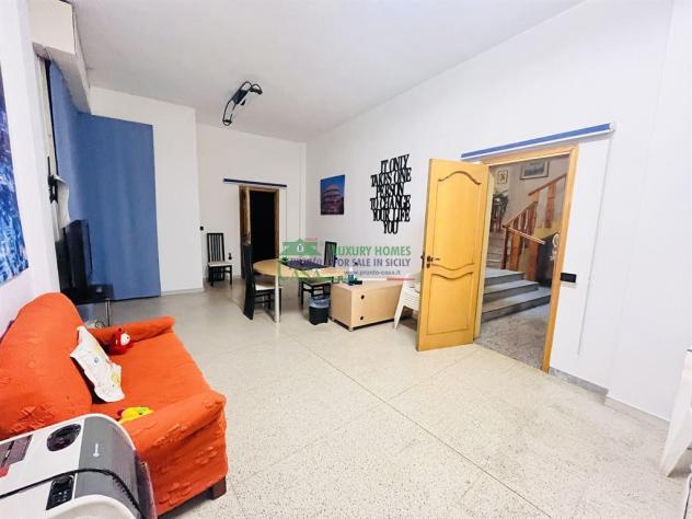 Rif:2629 - Prestigiosa dimora su tre livelli con ampie metrature e terrazza panoramica, Vittoria - Foto 11