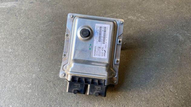 Centralina motore originale Fiat Punto 1.4 benzina 8v del 2016 (52045251)