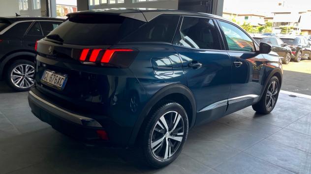 PEUGEOT 3008 1.5 BLUEHDI ALLURE 131CV - FULL LED, VIRTUAL COCKPIT, NEOPATENTATI - Foto 8