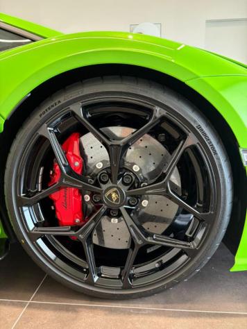 LAMBORGHINI Revuelto 6.5 V12 UFFICIALE ITALIA-SOLI 250KM rif. 24203404 - Foto 8