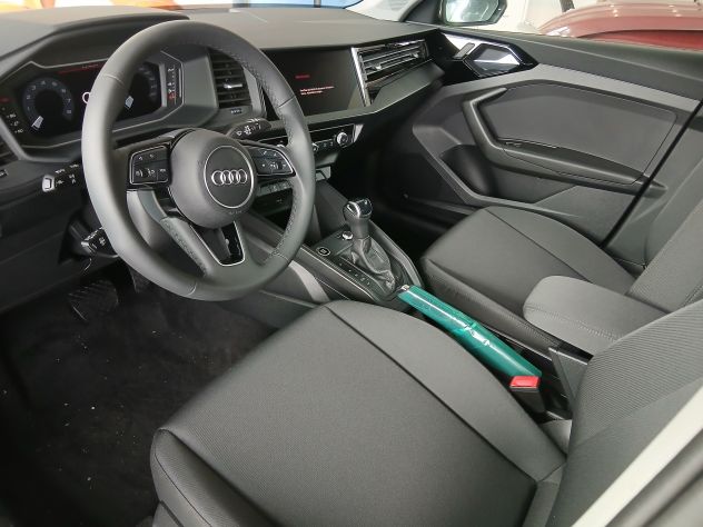 Audi A 1 30 Tfsi Nuova S tronic business Sportback finanziabile PRONTA CONSEGNA - Foto 2