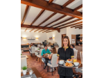 Addetti/e alle colazioni_Commis sala e bar (aprile- nov 2027)