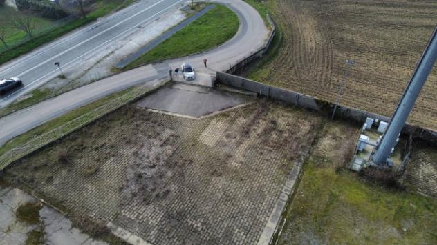 Immobile di 912 m² con 1 locale in vendita a Vercelli - Foto 6