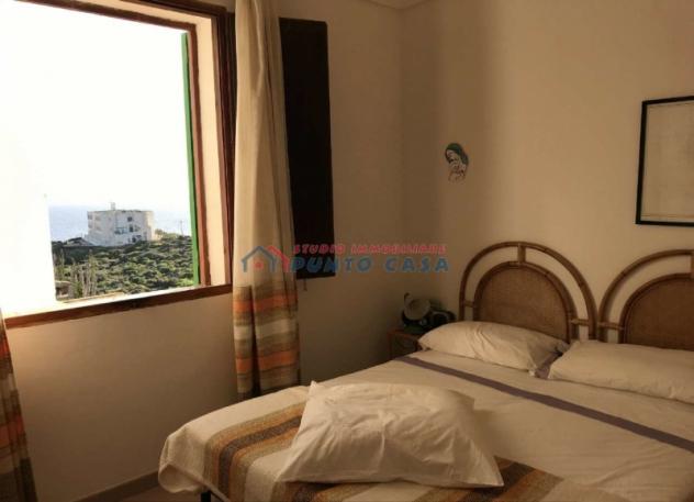 PANTELLERIA – Punta Fram, splendida villa con due unità abitative, oltre veranda e terreno. Vista mare. Euro 490mila CL G - Foto 8