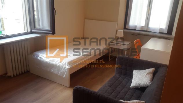CAMERE STUDENTI PARMA CENTRO – 550 € TUTTO INCLUSO E CAUZIONE ZERO - Foto 2